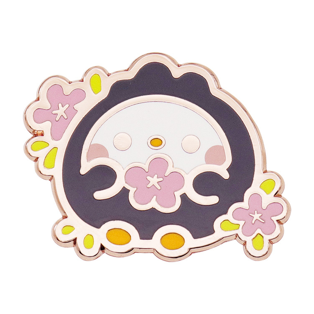 形のカスタムエナメルピン